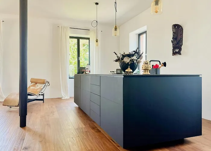 Renovated Farmhouse Half In The Trierer Heide